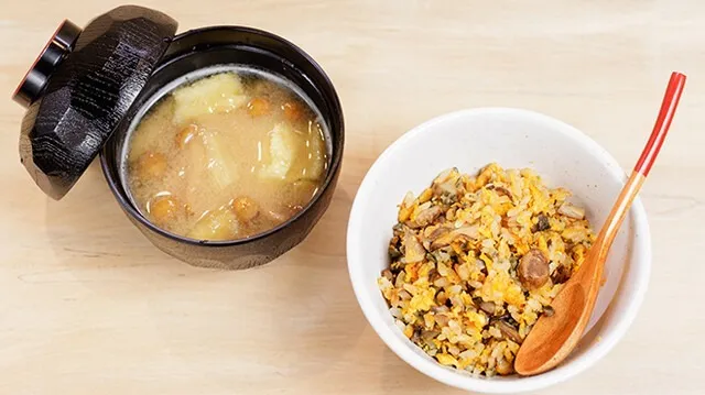 しば漬けぴらふとお味噌汁