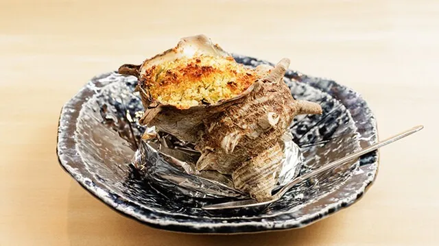 サザエのパセリバター焼